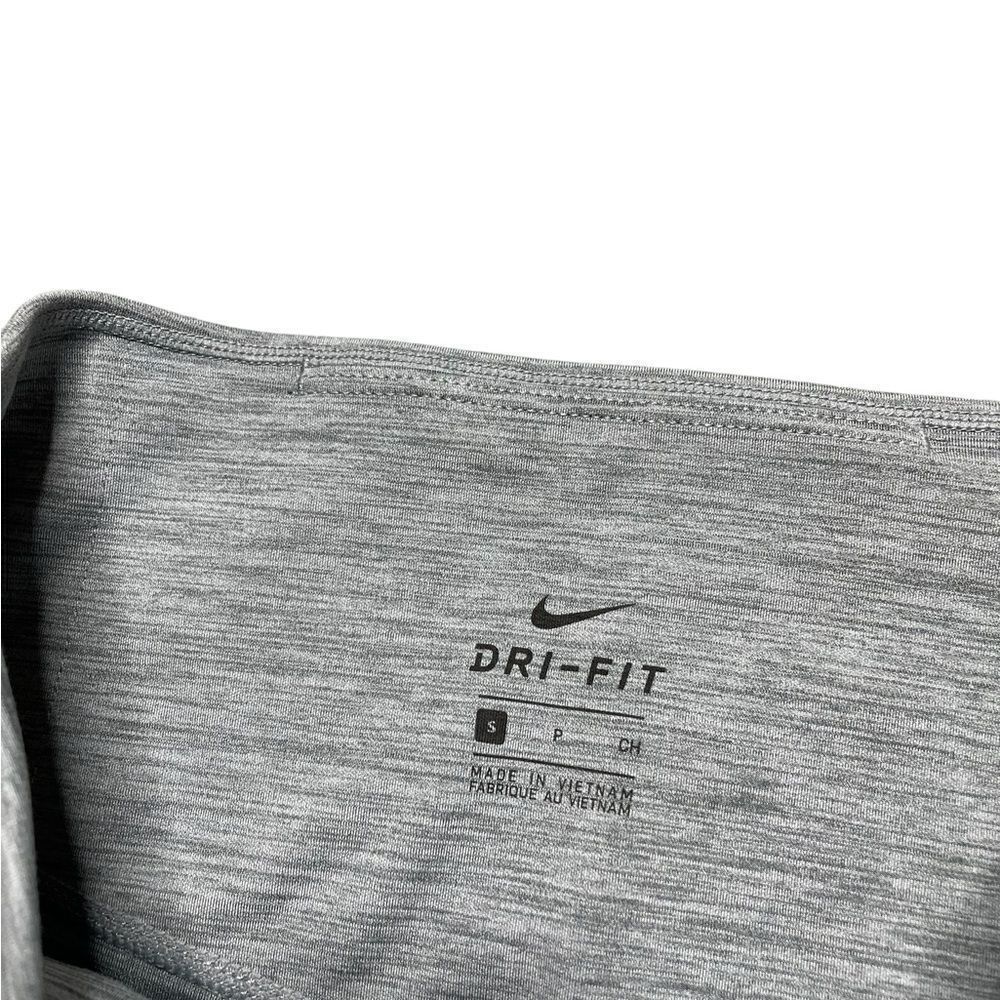 NIKE Core One 7" Shorts Gray Size Small - Picture 5 of 5